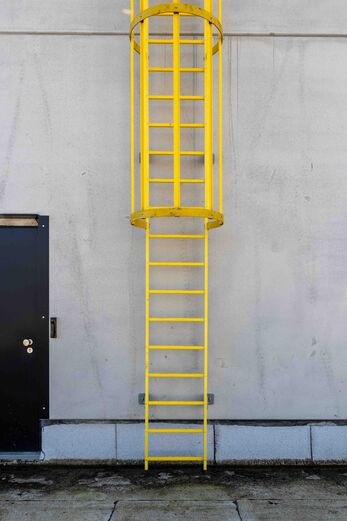 GVK ladder cgk lowres 13