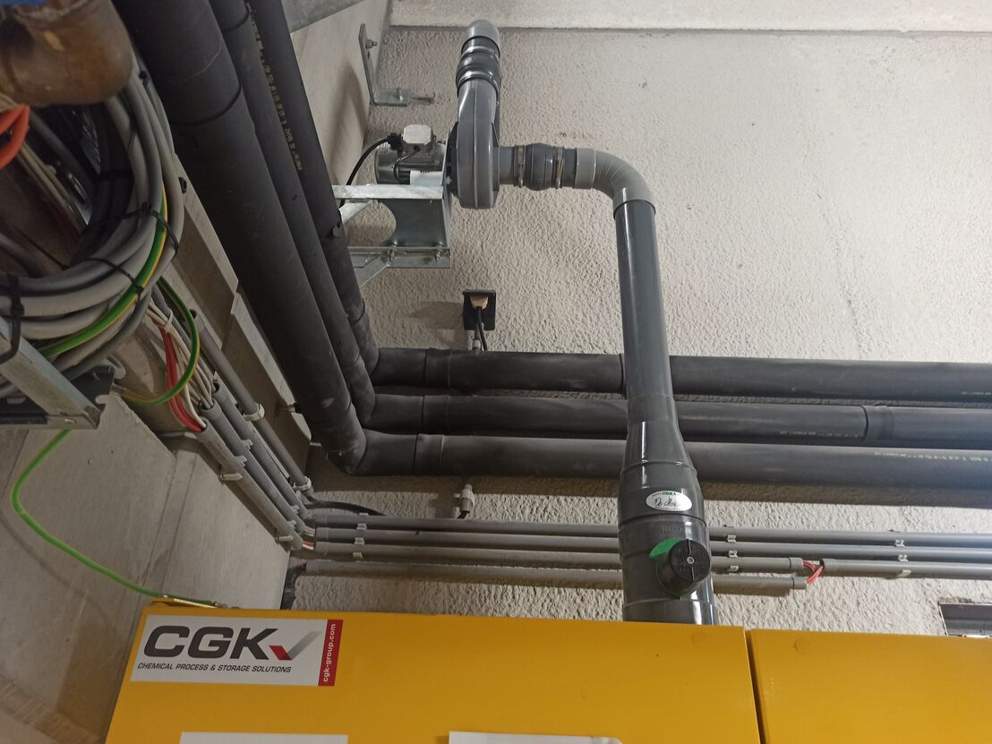 Afzuigsysteem voor veiligheidskast 4