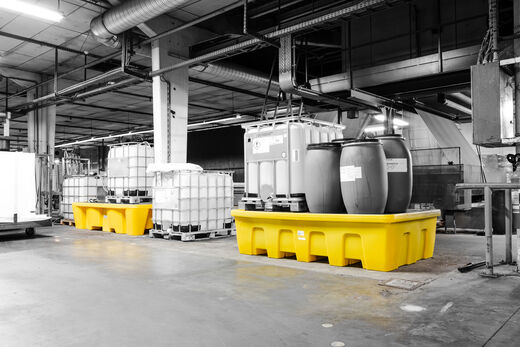 Kunststof opvangbakken voor gevaarlijke stoffen