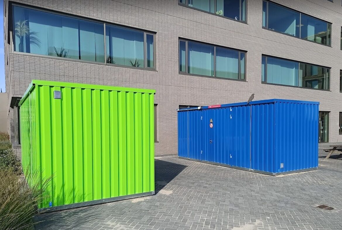 WUR containers