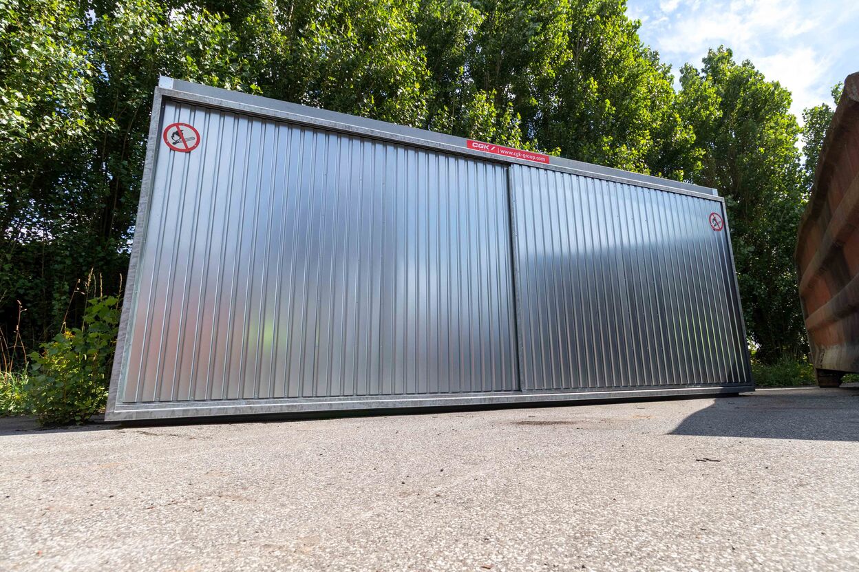 Niet-brandwerende container voor ontvlambare stoffen